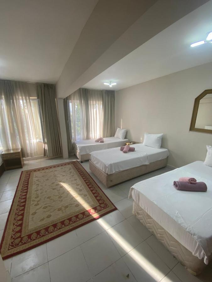 Ceylan Hotel Istanboel Buitenkant foto