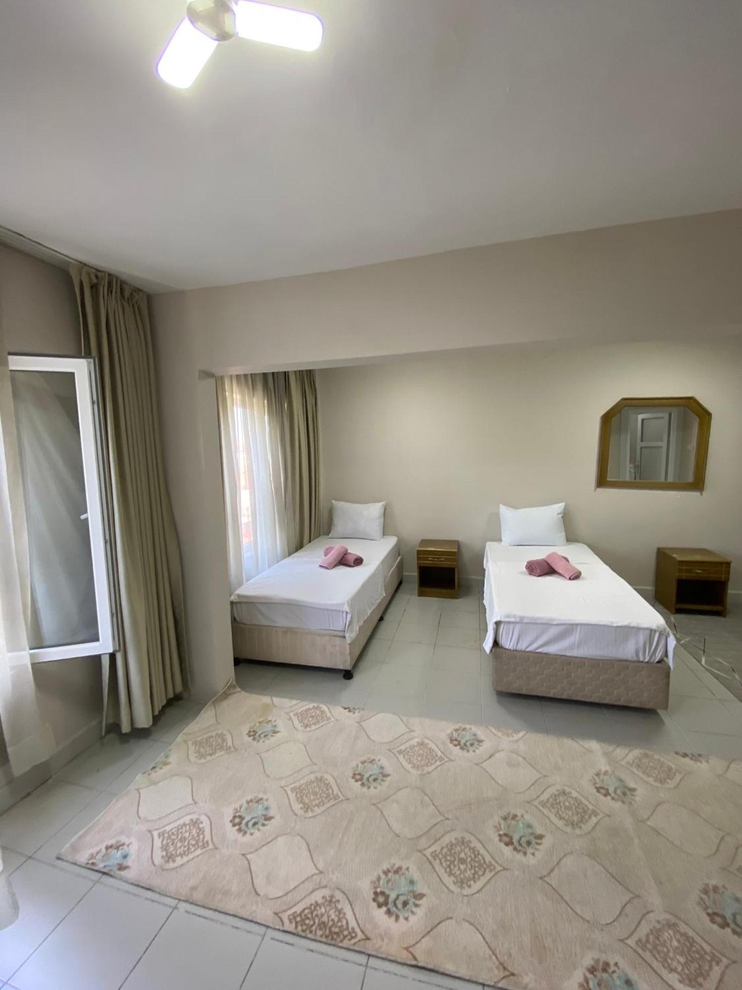 Ceylan Hotel Istanboel Buitenkant foto